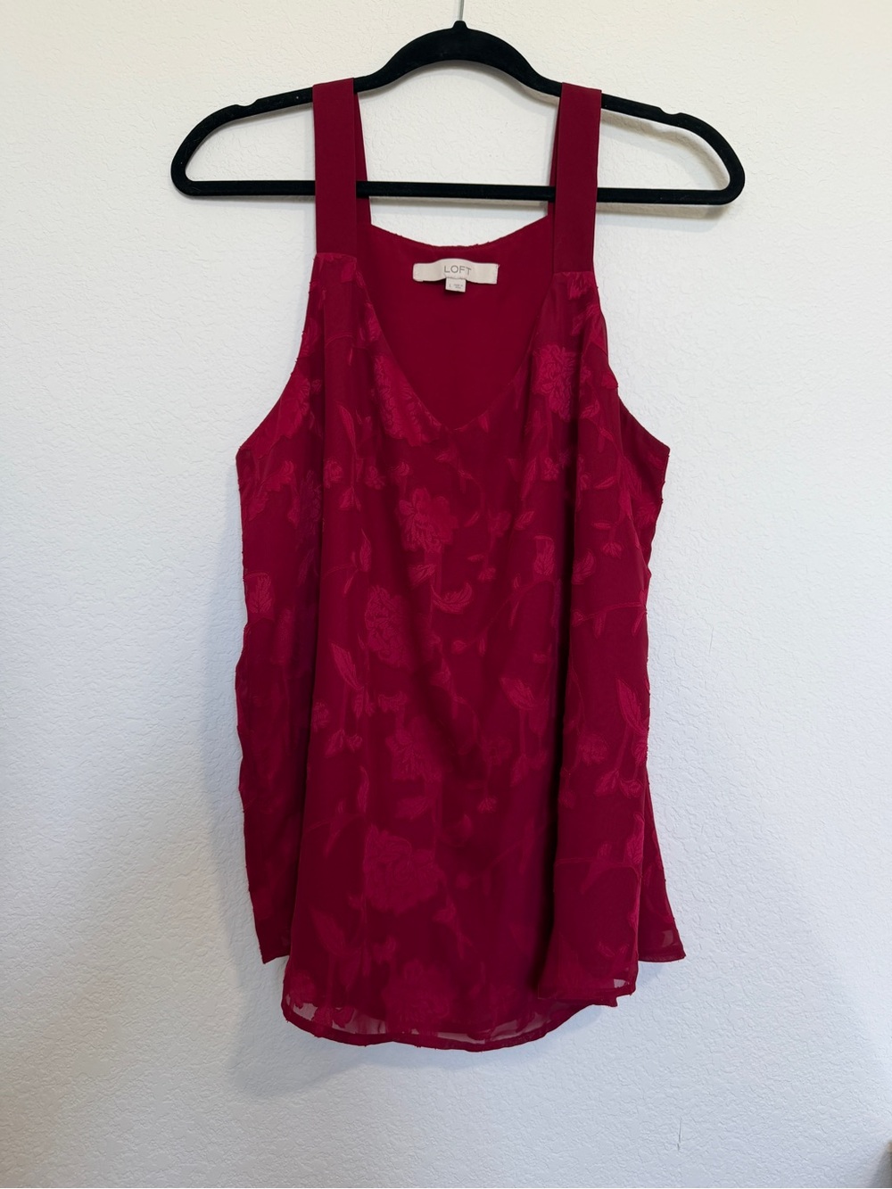 LOFT Red Floral Jacquard Tank Top